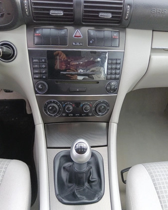Mercedes-Benz Klasa C cena 17900 przebieg: 236000, rok produkcji 2004 z Sośnicowice małe 596